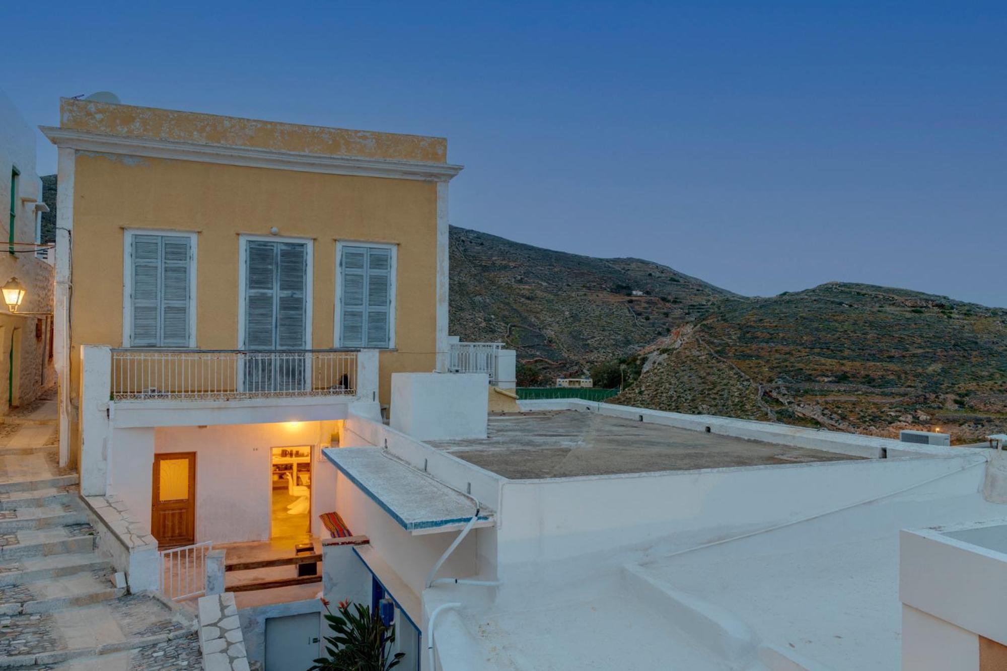 Syros Art House Villa อาโนซีรอส ภายนอก รูปภาพ