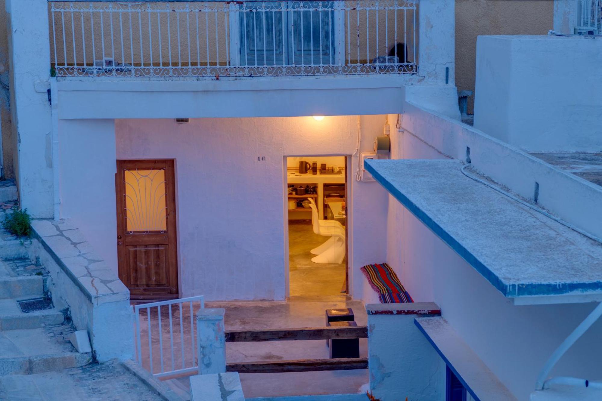Syros Art House Villa อาโนซีรอส ภายนอก รูปภาพ